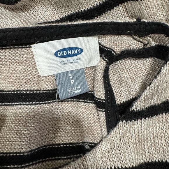 Old Navy Sleeveless Lightweight Sweater SZ AM - Picture 4 of 5